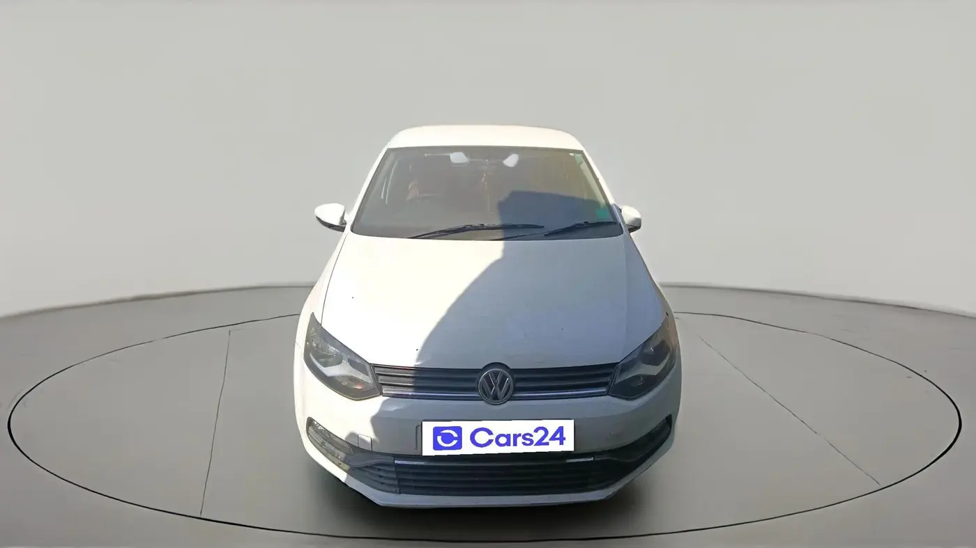 2016 Volkswagen Polo COMFORTLINE 1.2L, Petrol, Manual, 64,000 km, exterior