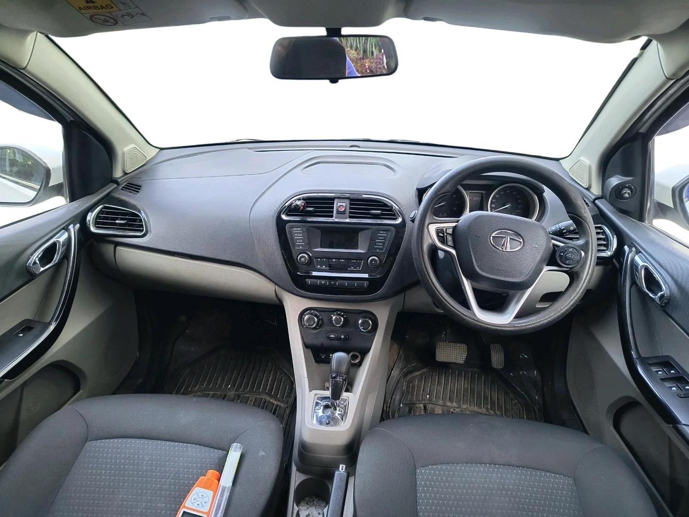 2017 Tata Tiago XZA PETROL, Petrol, Automatic, 90,940 km, interior