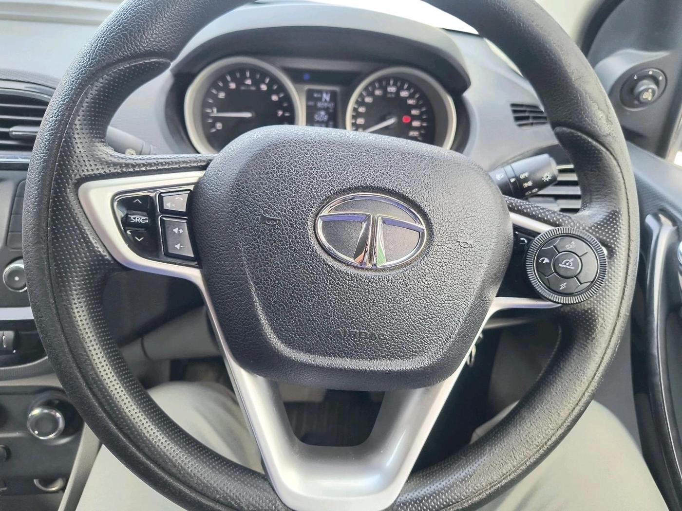 2017 Tata Tiago XZA PETROL, Petrol, Automatic, 90,940 km, interior