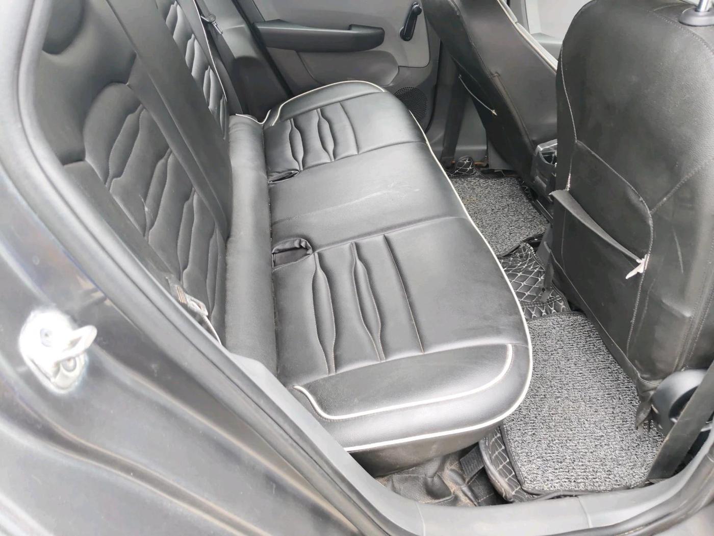 2020 Tata ALTROZ XE DIESEL, Diesel, Manual, 94,841 km, interior