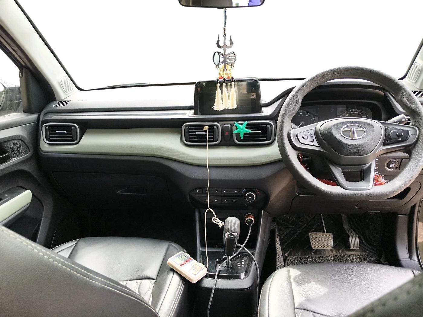 2023 Tata PUNCH  ACCOMPLISHED AMT CAMO EDITION, Petrol, Automatic, 35,219 km, interior