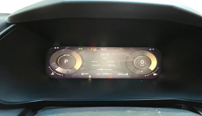2024 Tata Safari Accomplished 7str AT, Diesel, Automatic, 27,042 km, interior