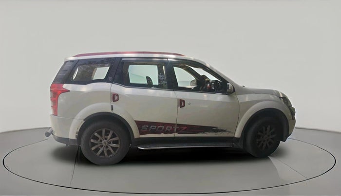 2017 Mahindra XUV500 W10 AT, Diesel, Automatic, 1,10,126 km, exterior