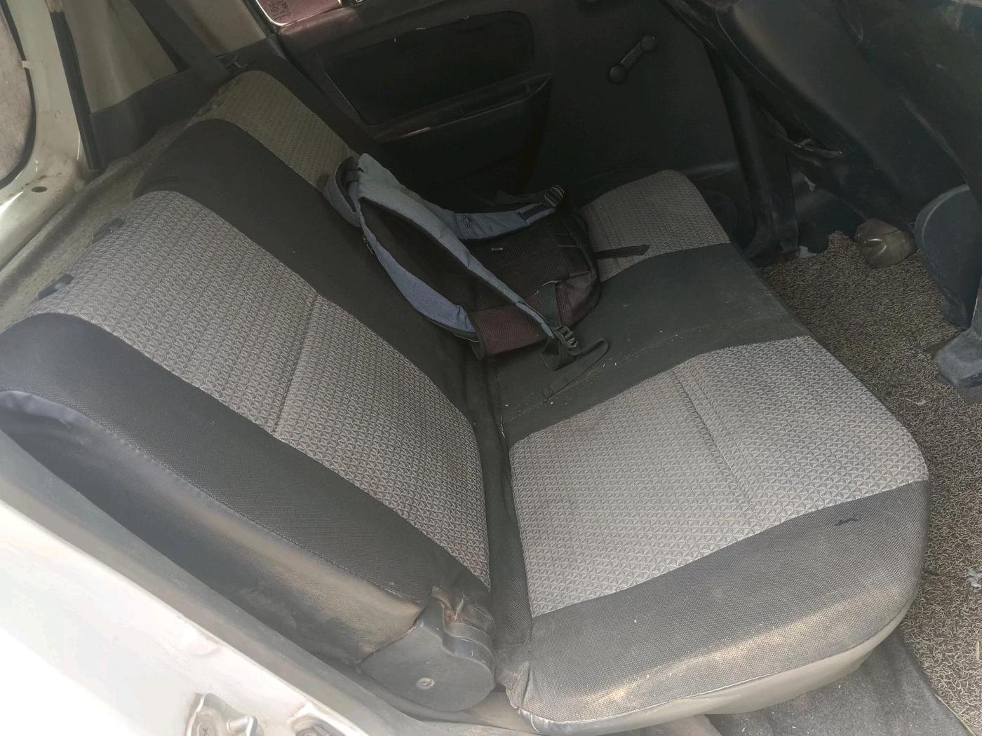 2012 Maruti Wagon R 1.0 LXI, CNG, Manual, 1,58,173 km, interior