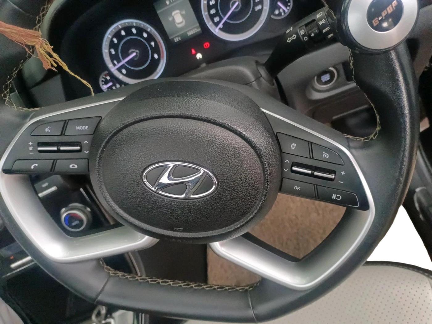 2023 Hyundai Creta SX 1.5 PETROL ADVENTURE EDITION , Petrol, Manual, 40,447 km, interior
