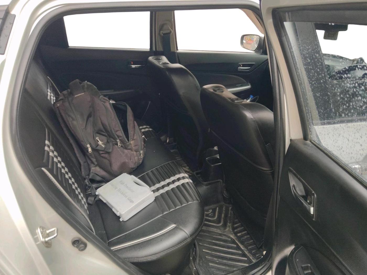 2023 Maruti Swift ZXI CNG, CNG, Manual, 36,193 km, interior