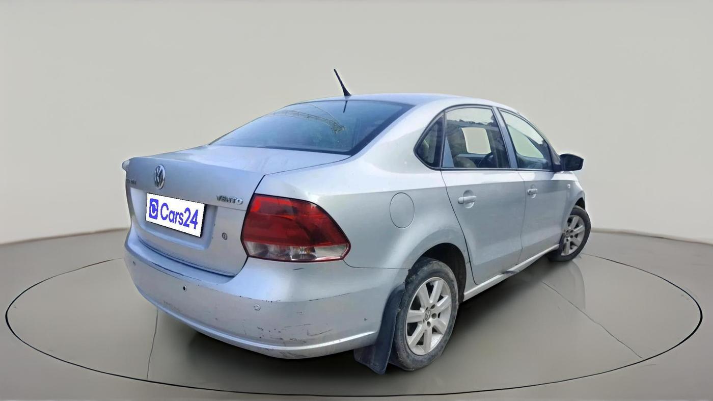 2011 Volkswagen Vento HIGHLINE 1.6 MPI, Petrol, Manual, 59,166 km, exterior