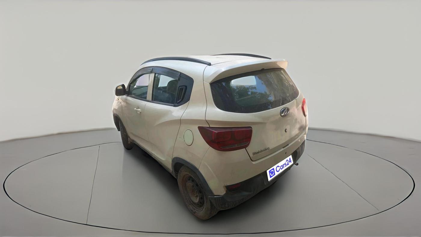 2017 Mahindra Kuv100 K4 D 6 STR, Diesel, Manual, 1,27,315 km, exterior