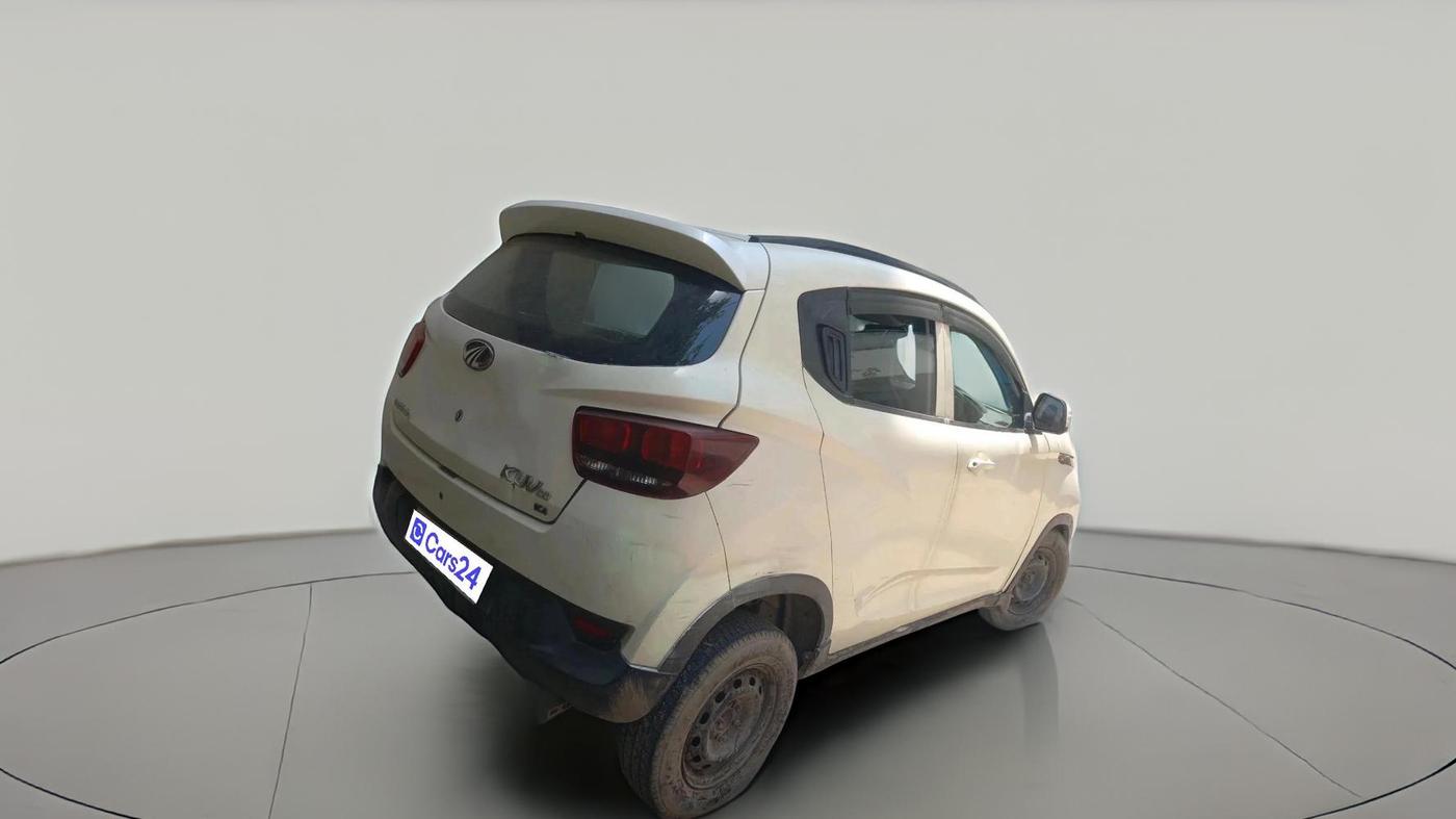 2017 Mahindra Kuv100 K4 D 6 STR, Diesel, Manual, 1,27,315 km, exterior