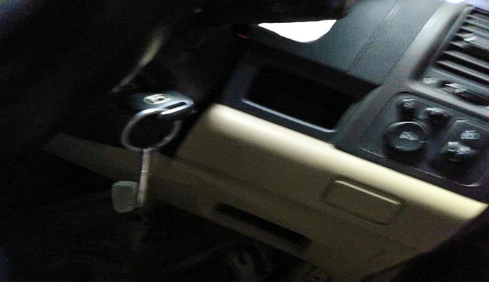 2012 Honda CRV 2.0L 2WD MT, Petrol, Manual, 98,466 km, interior