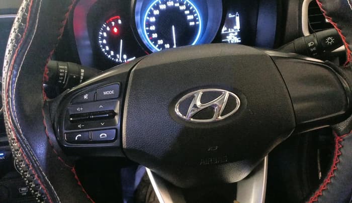 2021 Hyundai VENUE S 1.2, Petrol, Manual, 71,239 km, interior