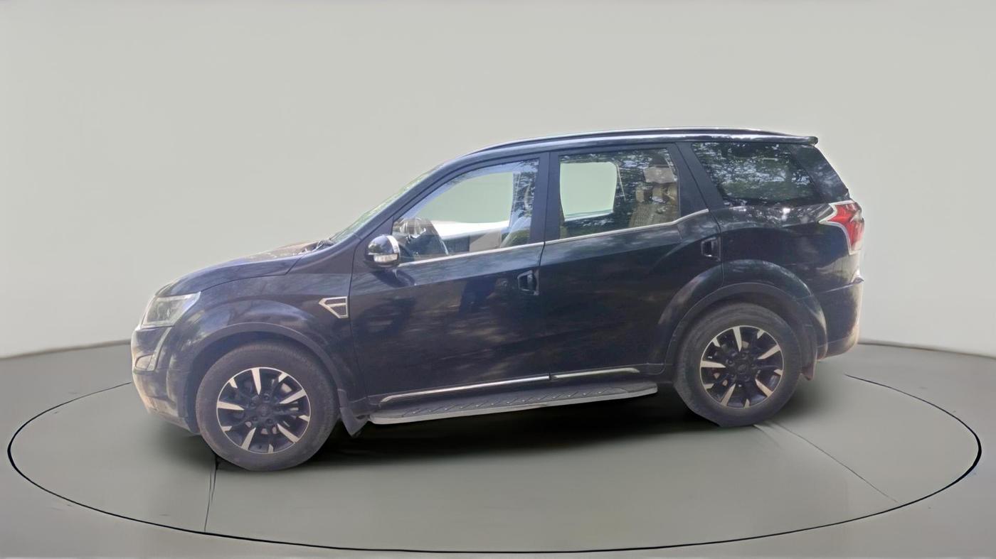 2019 Mahindra XUV500 W11 AT, Diesel, Automatic, 48,691 km, exterior