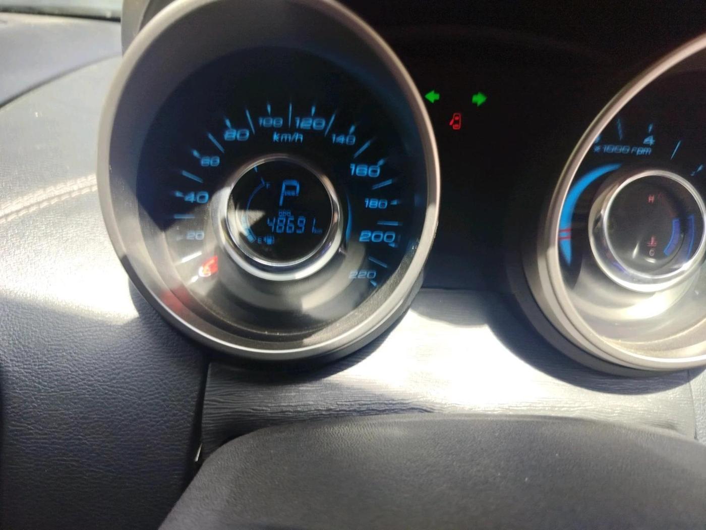 2019 Mahindra XUV500 W11 AT, Diesel, Automatic, 48,691 km, interior