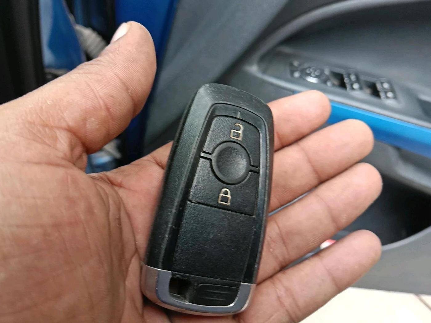 2018 Ford Ecosport TITANIUM 1.5L SIGNATURE EDITION (SUNROOF) PETROL, Petrol, Manual, 1,22,737 km, interior