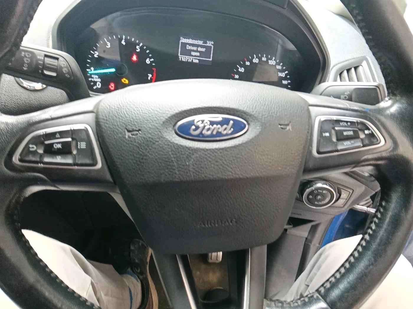 2018 Ford Ecosport TITANIUM 1.5L SIGNATURE EDITION (SUNROOF) PETROL, Petrol, Manual, 1,22,737 km, interior