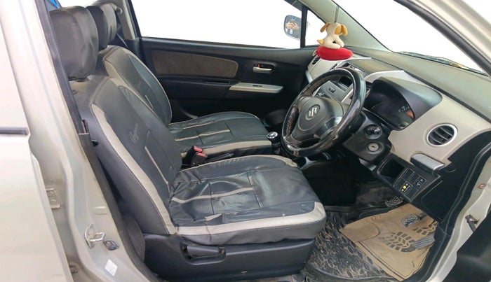 2013 Maruti Wagon R 1.0 LXI CNG, CNG, Manual, 1,94,672 km, interior