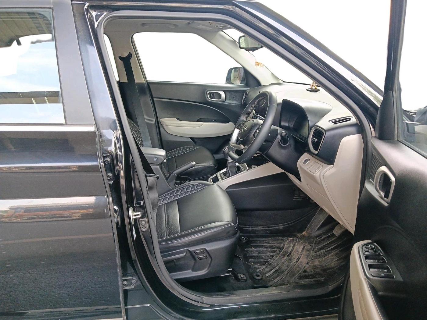2022 Hyundai VENUE SX 1.0 (O) TURBO IMT, Petrol, Manual, 41,875 km, interior