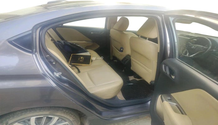 2017 Honda City 1.5L I-VTEC VX CVT, Petrol, Automatic, 98,756 km, interior