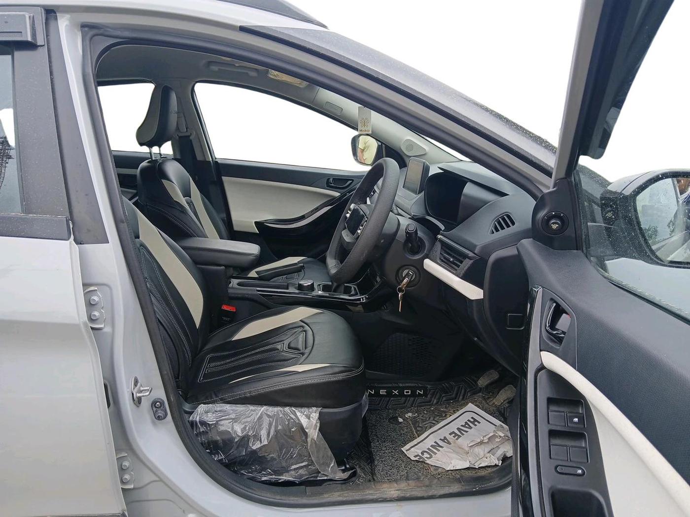 2024 Tata NEXON PURE 1.2 PETROL, Petrol, Manual, 19,385 km, interior