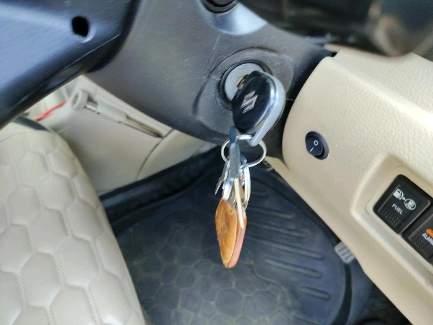 2021 Maruti Swift Dzire TOUR S-CNG, CNG, Manual, 99,495 km, interior