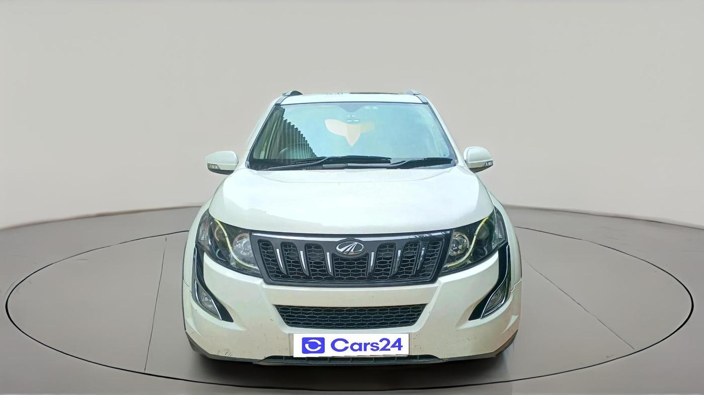 2017 Mahindra XUV500 W10 AT 1.99, Diesel, Automatic, 78,477 km, exterior