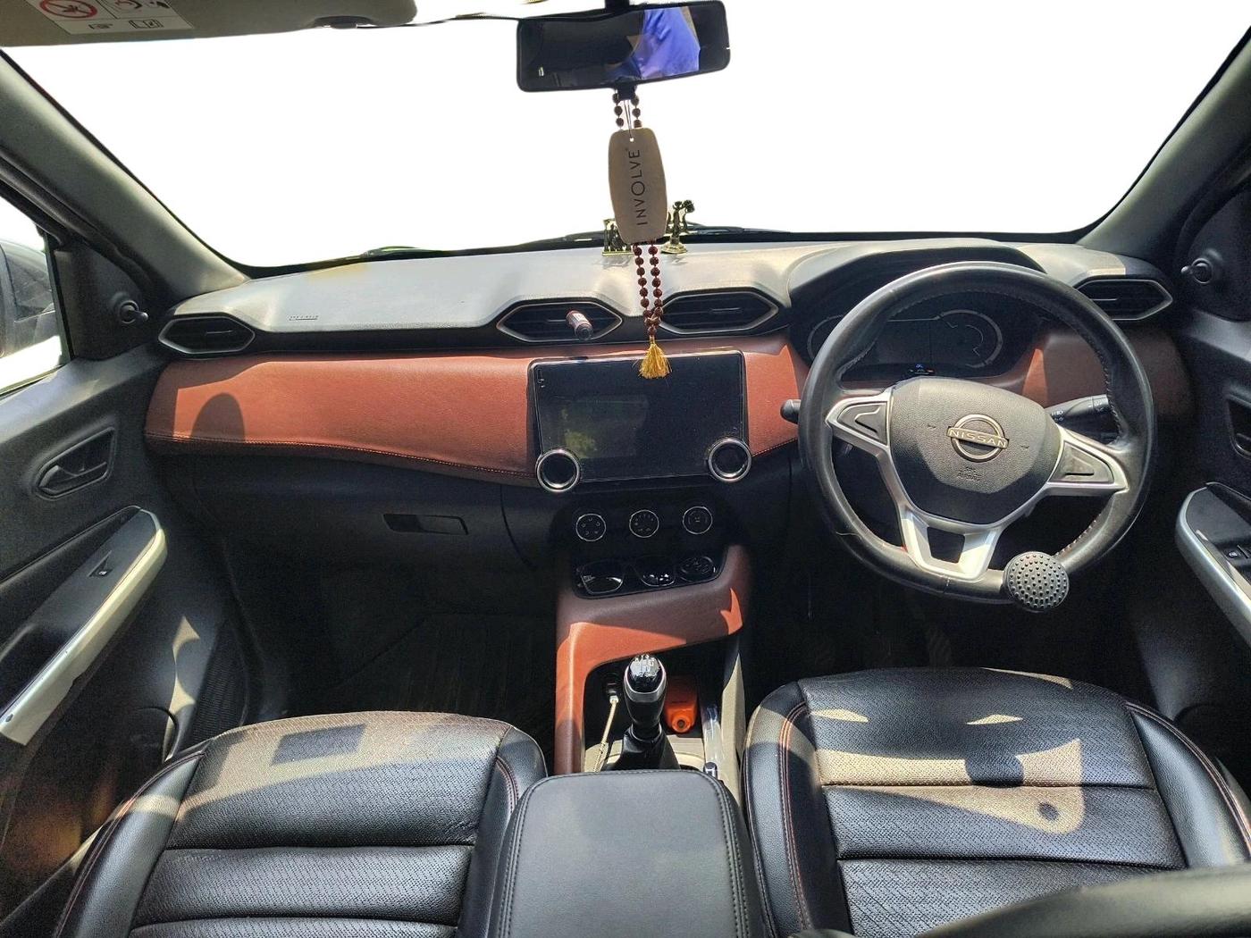 2021 Nissan MAGNITE XE, CNG, Manual, 77,089 km, interior