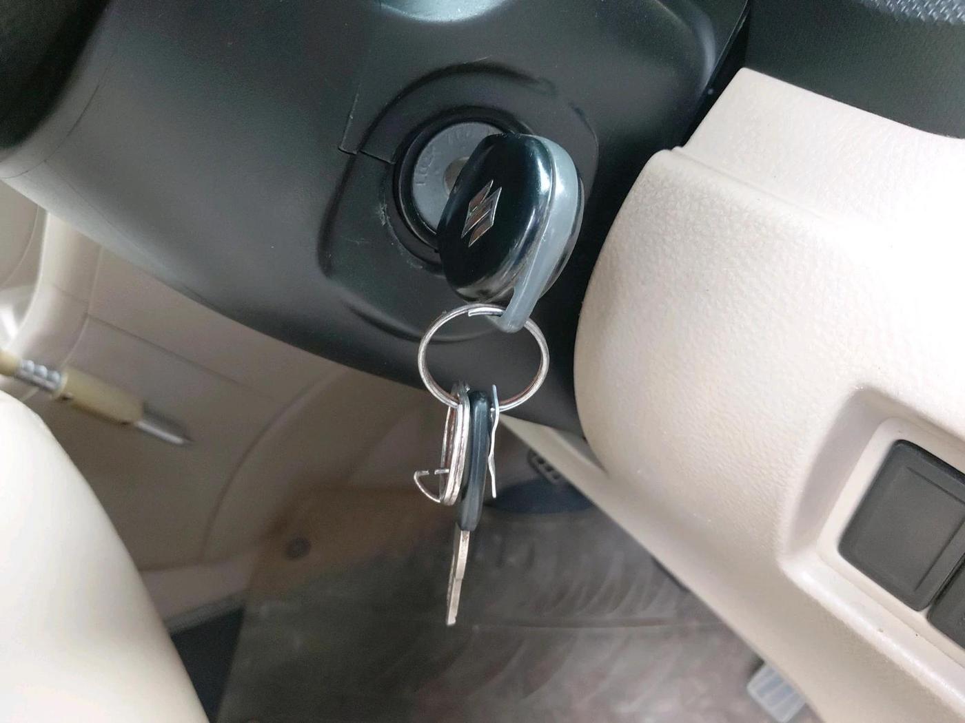 2014 Maruti Swift Dzire VXI, Petrol, Manual, 36,787 km, interior