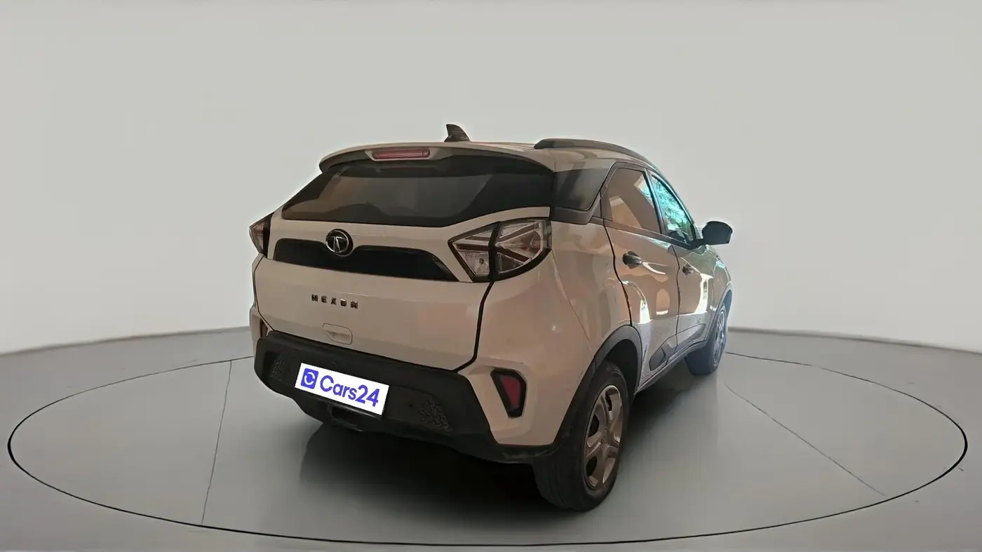 2022 Tata NEXON XMA PLUS SUNROOF PETROL, Petrol, Automatic, 74,773 km, exterior