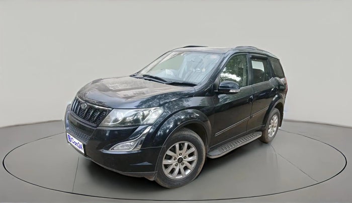 2016 Mahindra XUV500 W10 1.99, Diesel, Manual, 47,832 km, exterior