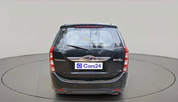 2016 Mahindra XUV500 W10 1.99, Diesel, Manual, 47,832 km, exterior