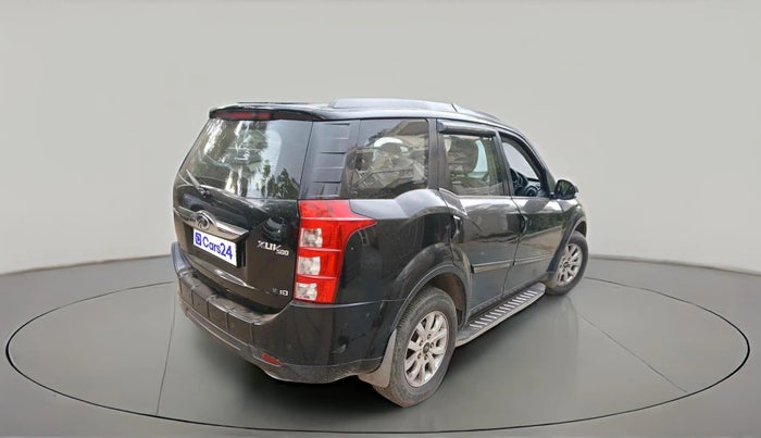 2016 Mahindra XUV500 W10 1.99, Diesel, Manual, 47,832 km, exterior