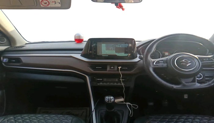 2022 Maruti BREZZA ZXI SMART HYBRID , Petrol, Manual, 7,393 km, interior