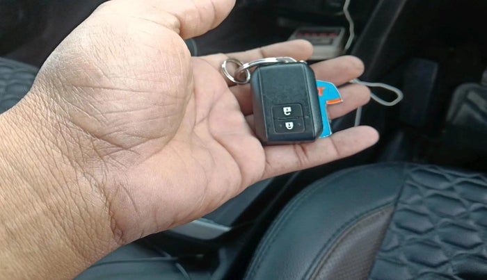 2022 Maruti BREZZA ZXI SMART HYBRID , Petrol, Manual, 7,393 km, interior