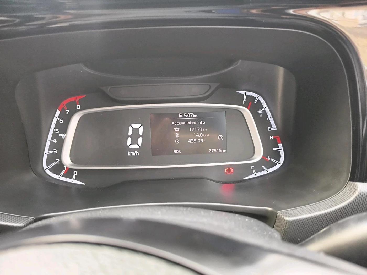 2024 KIA SONET HTK (O) 1.2 Petrol MT, Petrol, Manual, 27,515 km, interior