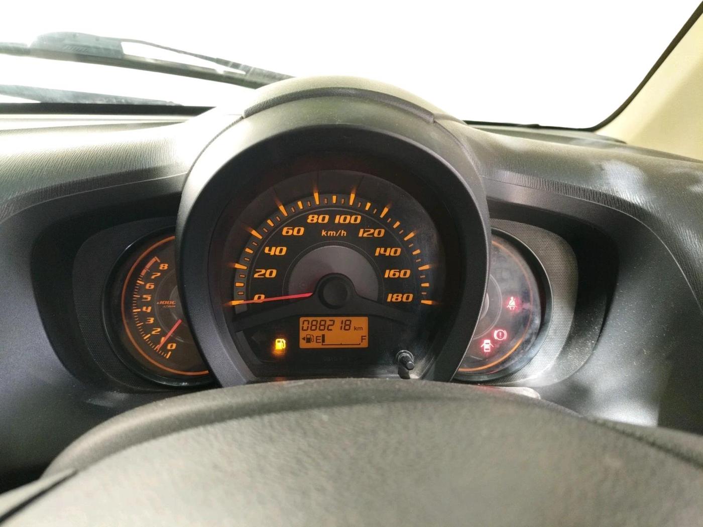 2014 Honda Amaze 1.2L I-VTEC S, Petrol, Manual, 88,219 km, interior
