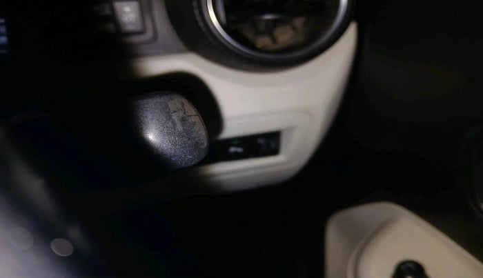 2018 Maruti IGNIS ZETA 1.2, Petrol, Manual, 80,862 km, interior