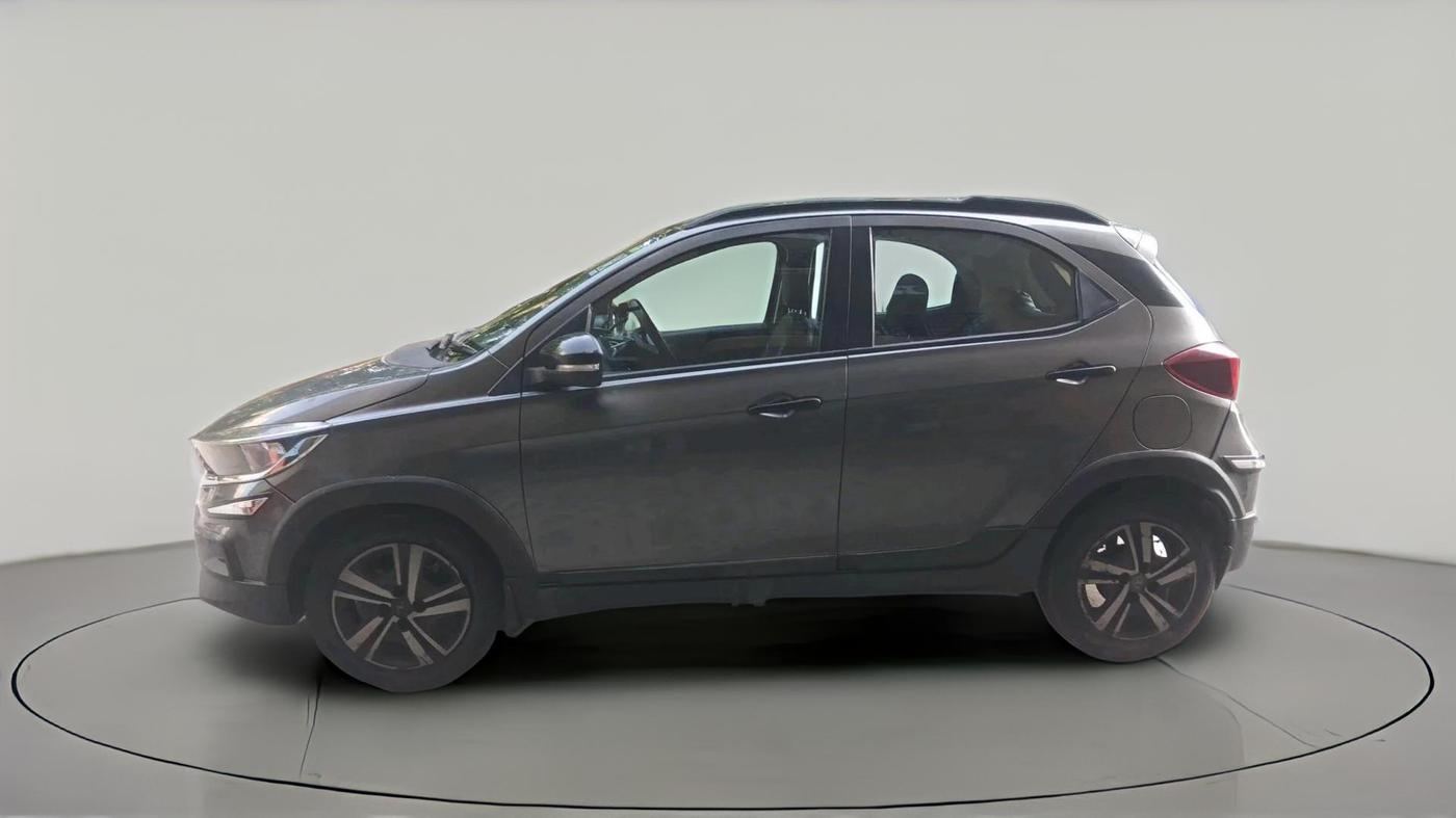 2021 Tata TIAGO NRG XZ AMT, Petrol, Automatic, 56,528 km, exterior