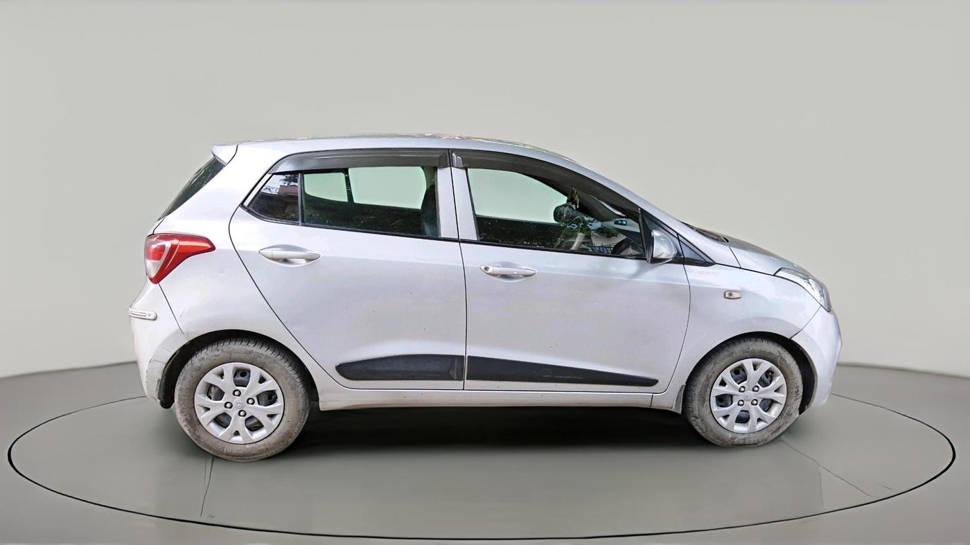2016 Hyundai Grand i10 MAGNA 1.1 CRDI, Diesel, Manual, 97,765 km, exterior