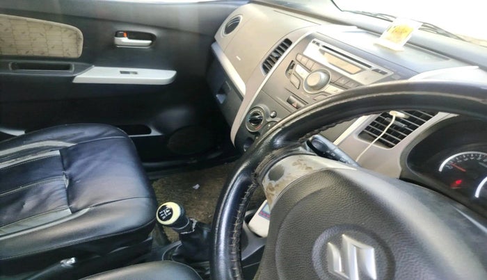 2013 Maruti Wagon R 1.0 VXI, Petrol, Manual, 1,28,767 km, interior