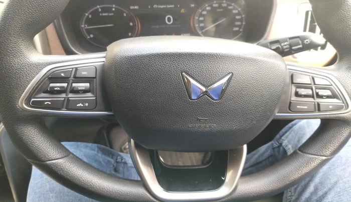 2023 Mahindra SCORPIO-N Z6 DIESEL AT 2WD 7 STR, Diesel, Automatic, 63,992 km, interior