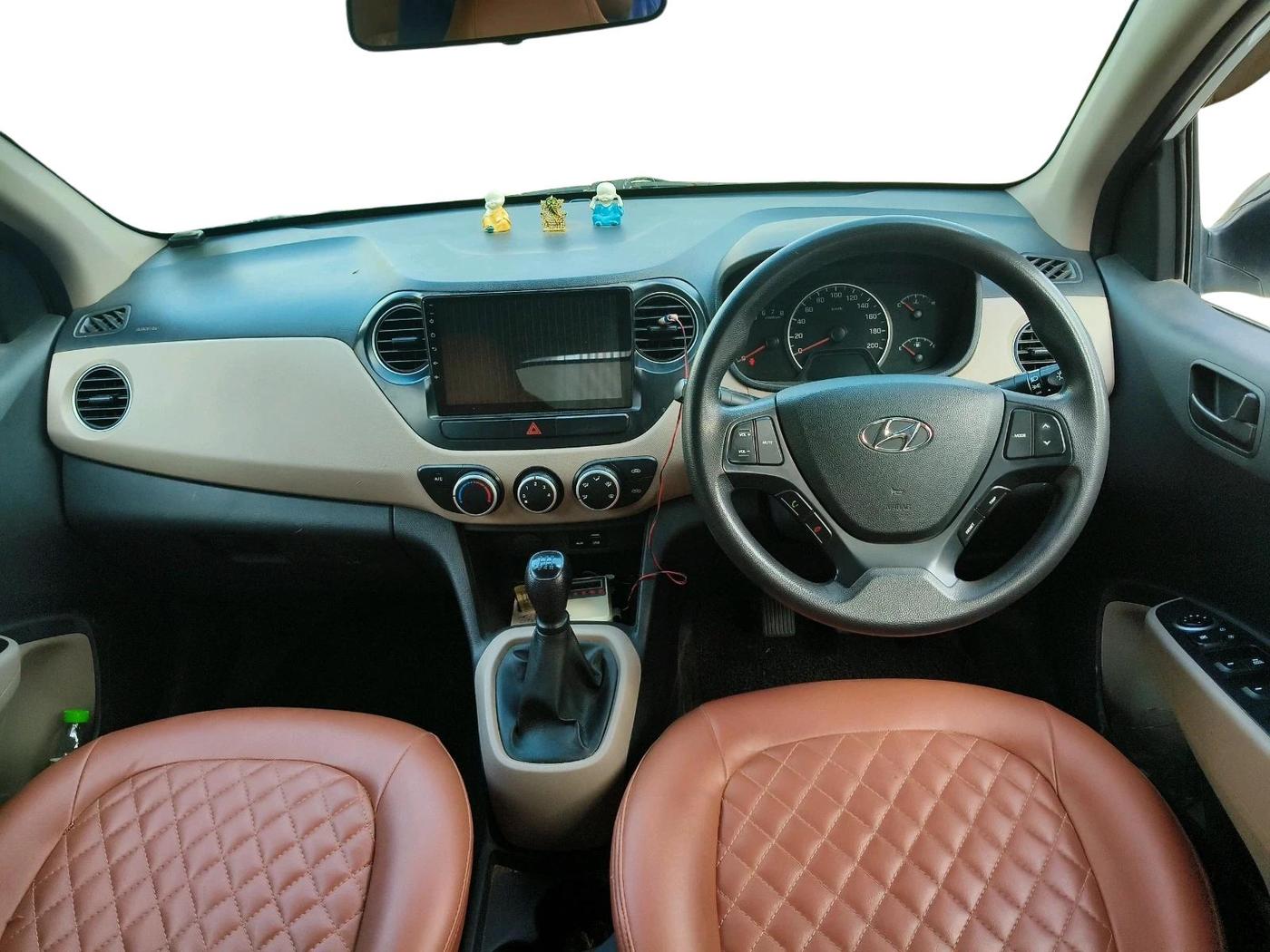 2018 Hyundai Grand i10 MAGNA 1.2 KAPPA VTVT, Petrol, Manual, 30,850 km, interior
