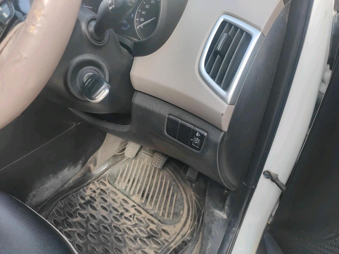 2018 Hyundai Creta E PLUS 1.4 DIESEL, Diesel, Manual, 1,06,857 km, interior
