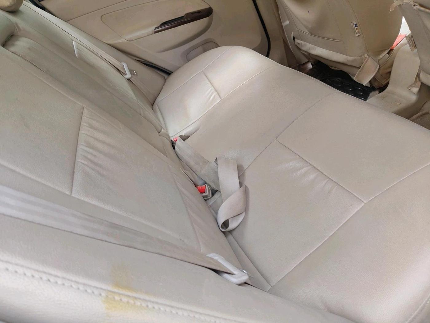 2014 Maruti Swift Dzire VXI, Petrol, Manual, 1,77,120 km, interior