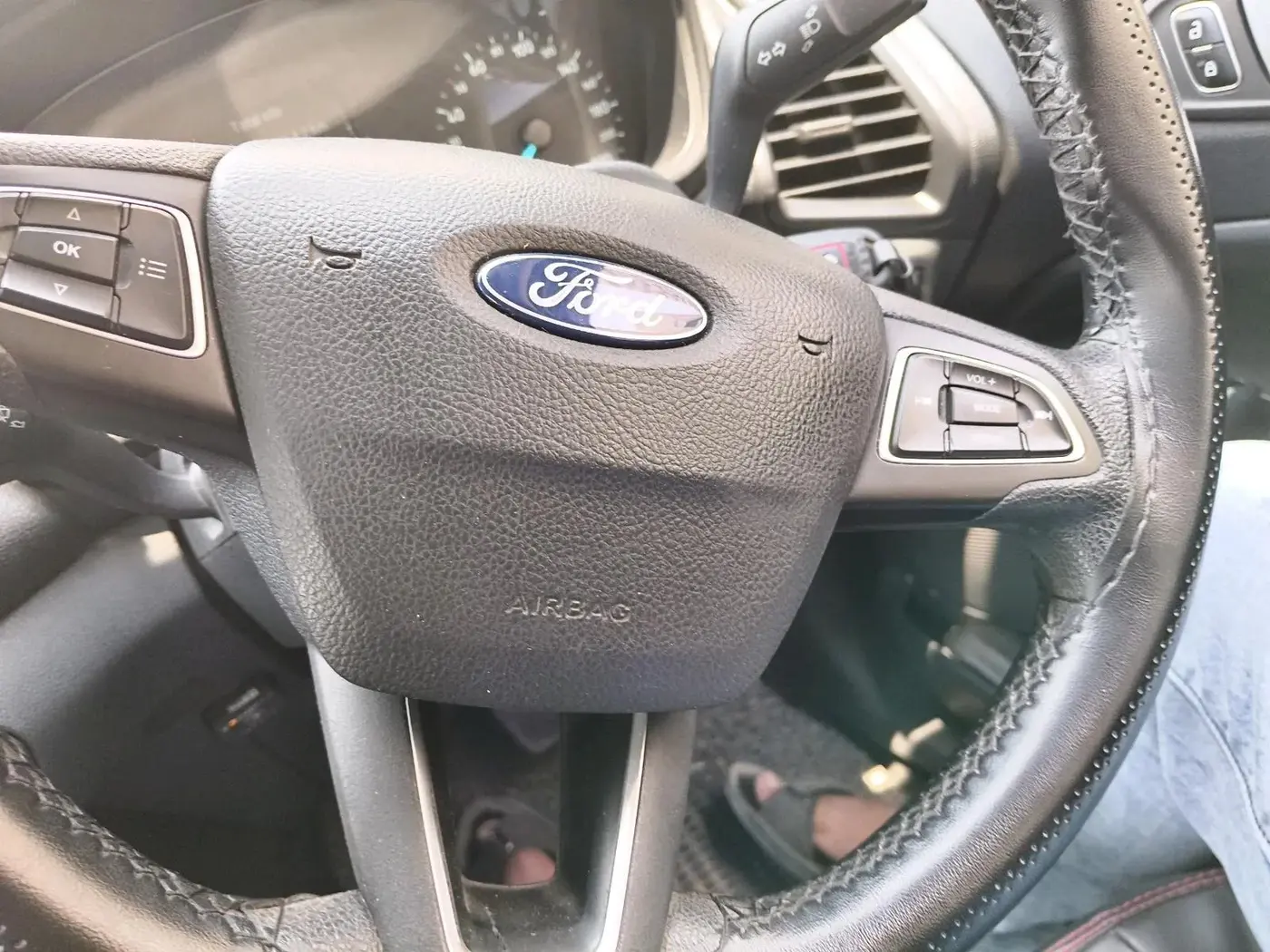 2018 Ford Ecosport TREND + 1.5L PETROL AT, CNG, Automatic, 90,866 km, interior