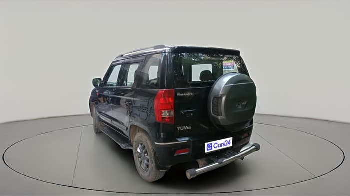2018 Mahindra TUV300 T10, Diesel, Manual, 68,566 km, exterior