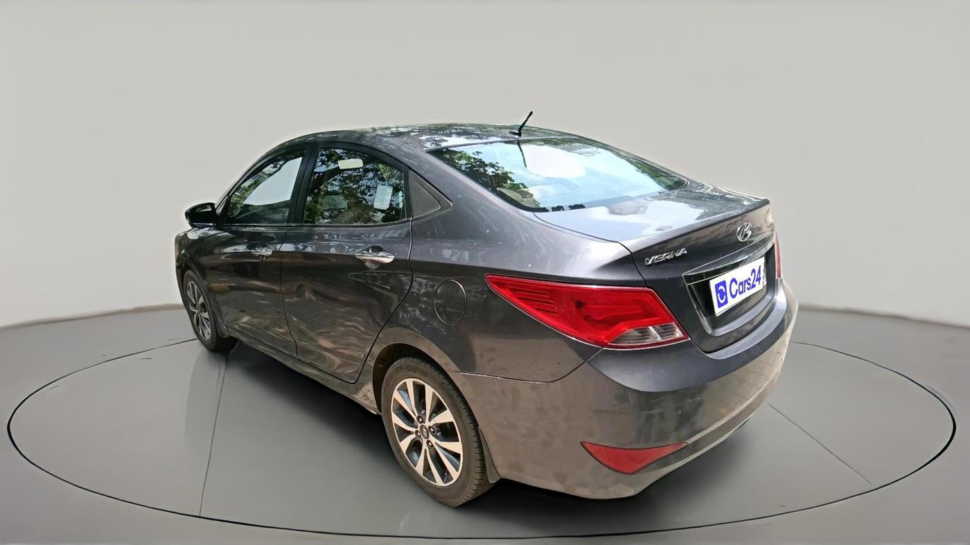 2015 Hyundai Verna FLUIDIC 4S 1.6 VTVT S(O), Petrol, Manual, 63,699 km, exterior