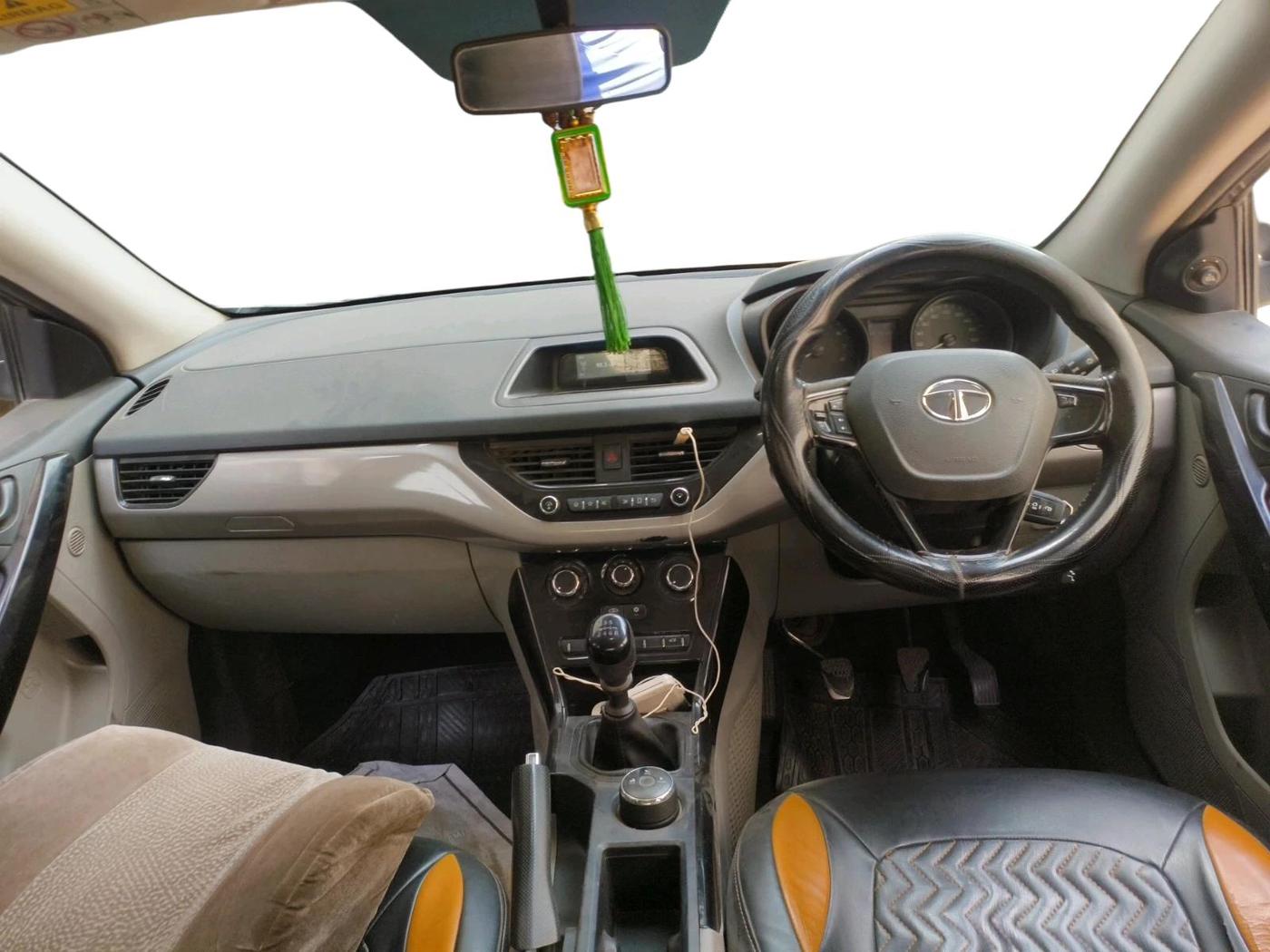 2019 Tata NEXON XM PETROL, Petrol, Manual, 74,573 km, interior