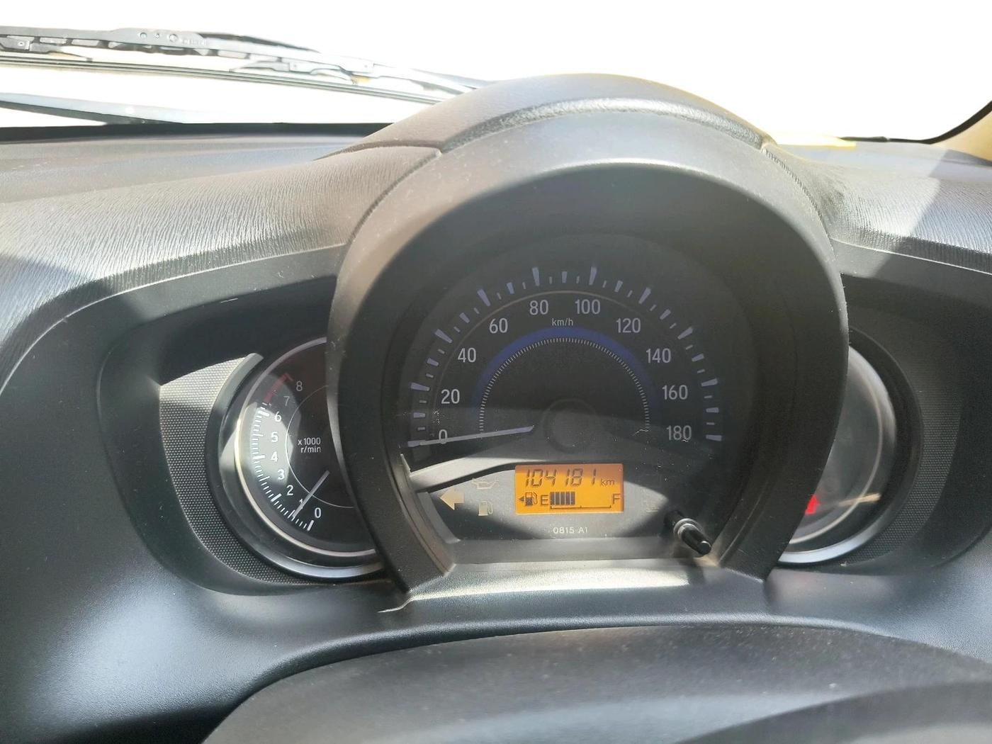 2015 Honda Amaze 1.2L I-VTEC S, CNG, Manual, 1,04,181 km, interior