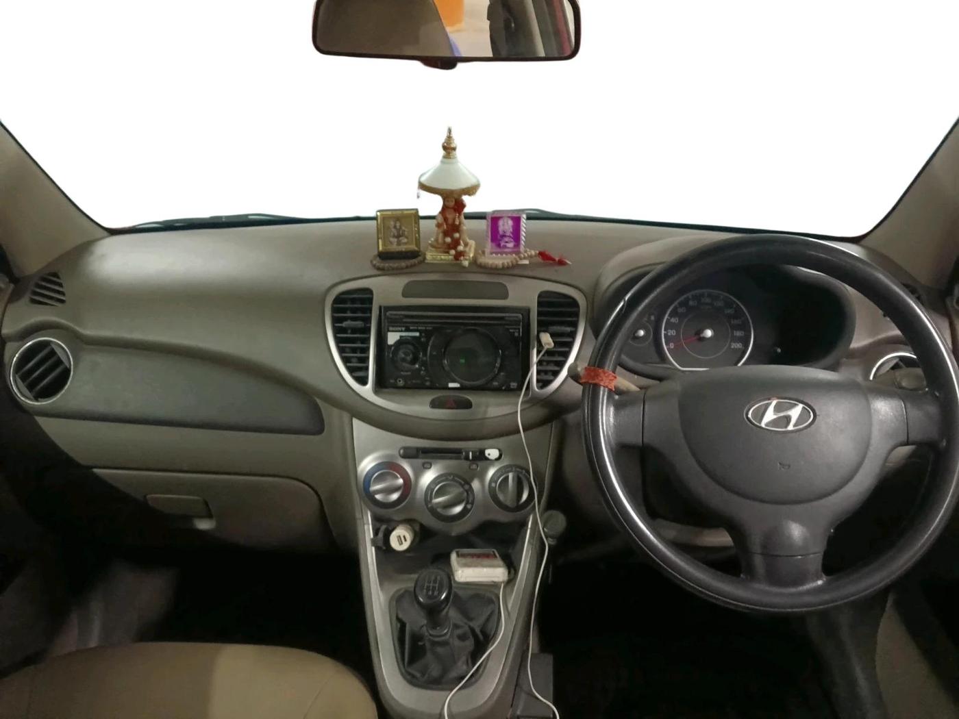 2012 Hyundai i10 MAGNA 1.2, Petrol, Manual, 1,19,424 km, interior