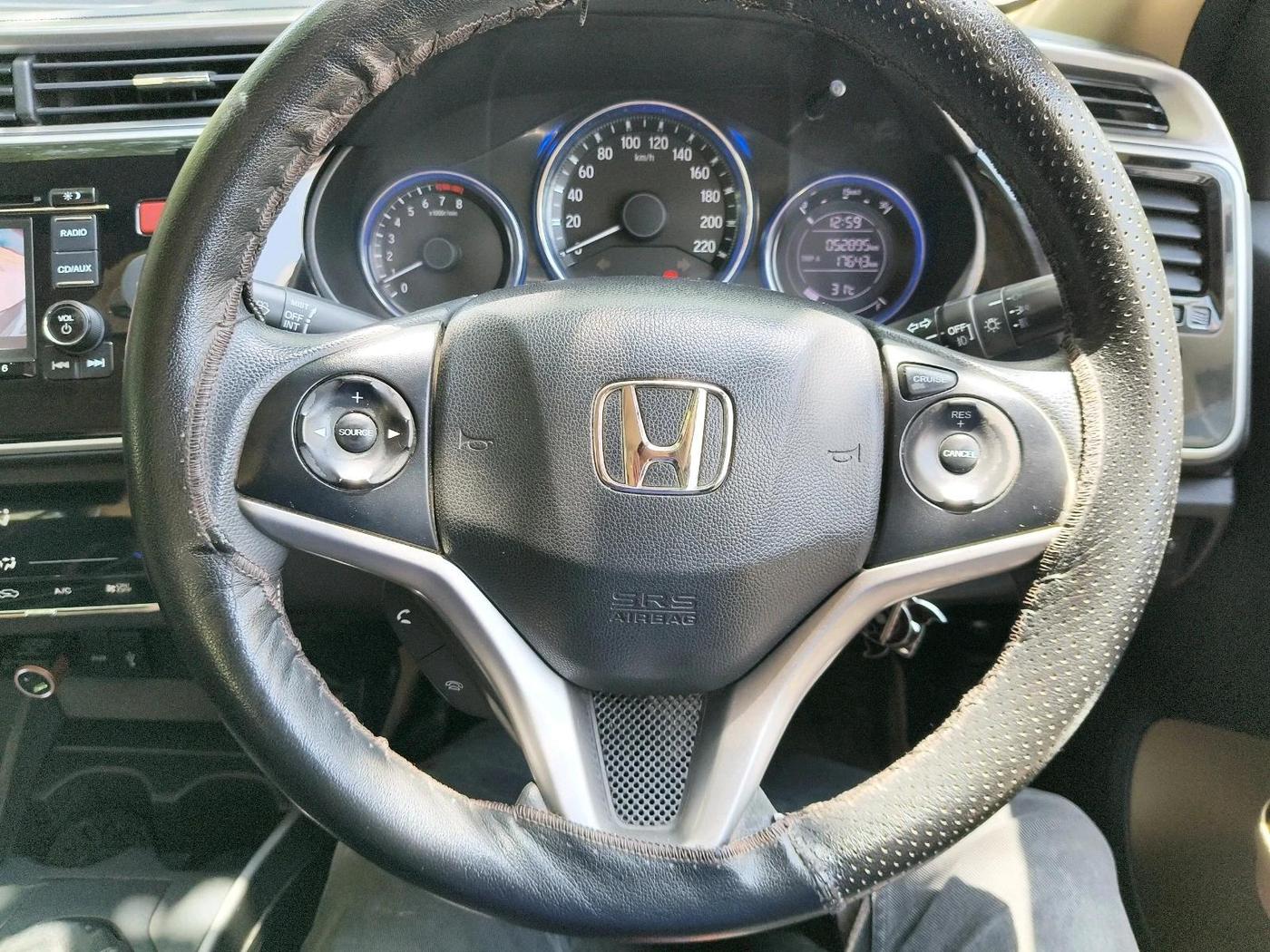 2015 Honda City 1.5L I-VTEC V MT, Petrol, Manual, 52,896 km, interior